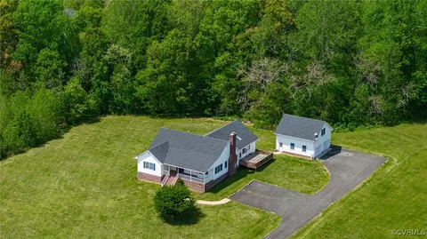 12355 Thistle Hills Ln, Glen Allen, VA 23059