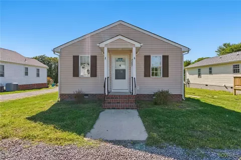 7287 Edgeworth Rd, Mechanicsville, VA 23111