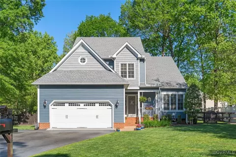 10948 Forest Trace Ln, Glen Allen, VA 23059