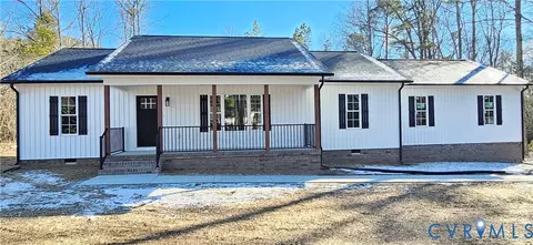 3097 Johnville Rd, Dunnsville, VA 22454