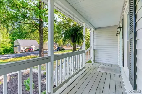 7018 Pointer Ridge Rd, Midlothian, VA 23112 photo 4