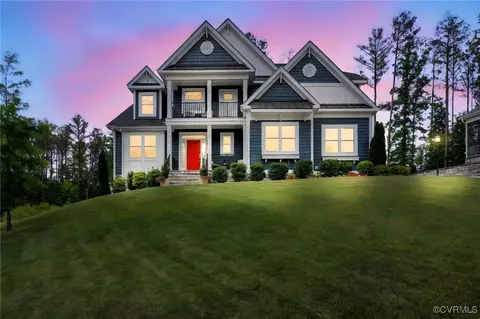 17912 Pine Canyon Trl, Moseley, VA 23120
