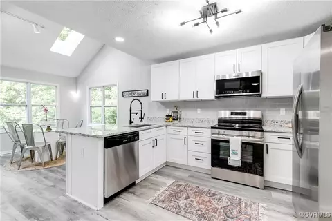 7713 Flag Tail Dr, Midlothian, VA 23112 photo 11