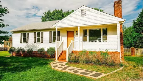8011 Darva Gln, Mechanicsville, VA 23111