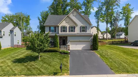 9006 Buffalo Springs Dr, Midlothian, VA 23112