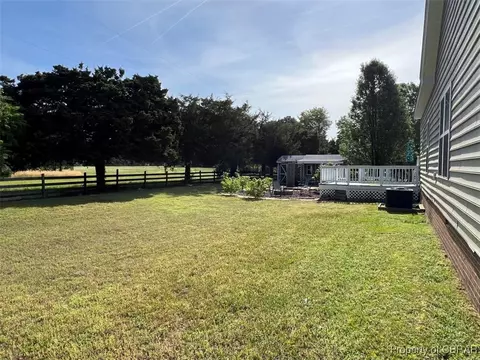 497 Mill Wharf Rd, Wake, VA 23176 photo 4