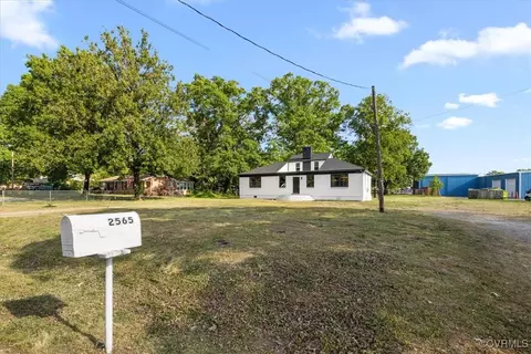 2565 Elliham Ave, Richmond, VA 23237