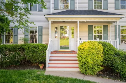 1725 Upperbury Dr, Midlothian, VA 23114