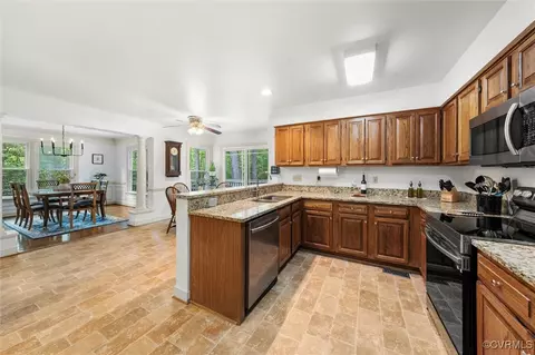 6000 Lansgate Rd, Midlothian, VA 23112 photo 10
