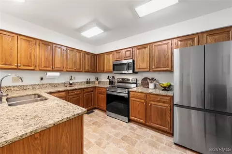 6000 Lansgate Rd, Midlothian, VA 23112 photo 12