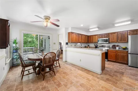 6000 Lansgate Rd, Midlothian, VA 23112 photo 13