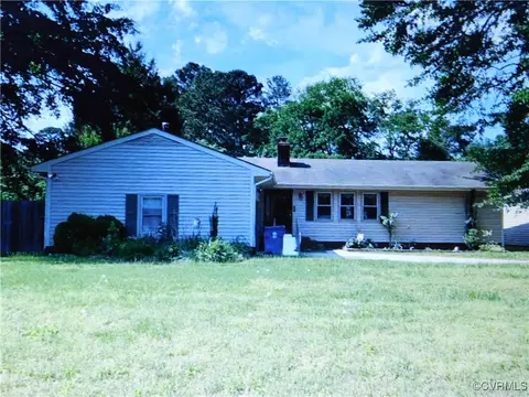 6010 Tabiatha Ln, Lanexa, VA 23089