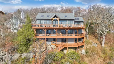 380 Blackrock Cir, Wintergreen, VA 22967
