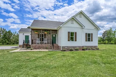 16093 Union Church Rd, Beaverdam, VA 23015