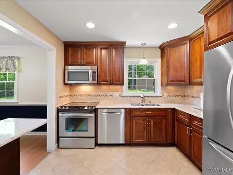11311 Moravia Rd, Midlothian, VA 23112 photo 13