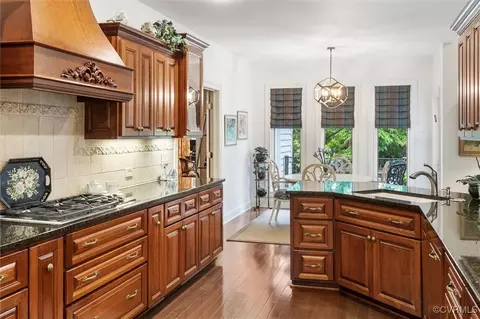 Kitchen - 17 E Square Ln, Richmond, VA 23238 photo 4 of 5