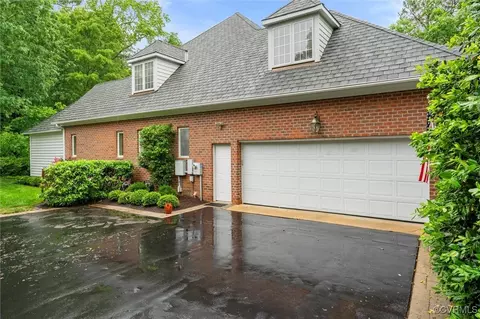 Exterior - 17 E Square Ln, Richmond, VA 23238 photo 4 of 9