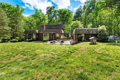 Exterior - 1582 Devon Way, Manakin Sabot, VA 23103 photo 2 of 13
