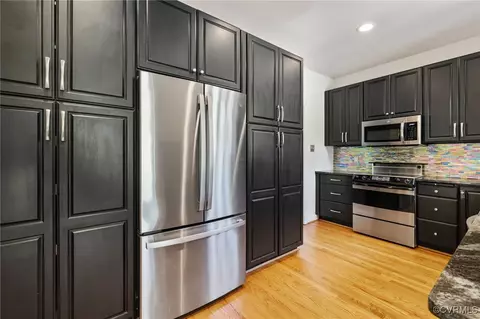 Kitchen - 1582 Devon Way, Manakin Sabot, VA 23103 photo 3 of 3