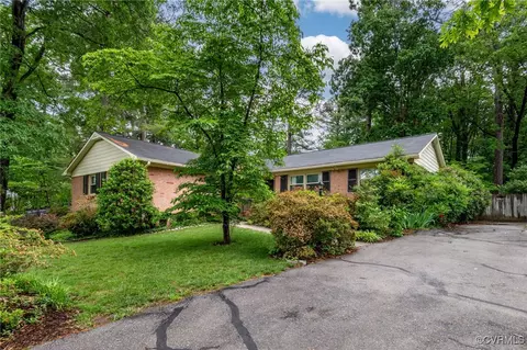 911 Penola Dr, Henrico, VA 23229
