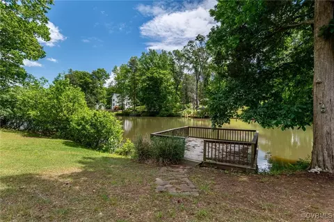 2104 Highland Dr, Powhatan, VA 23139
