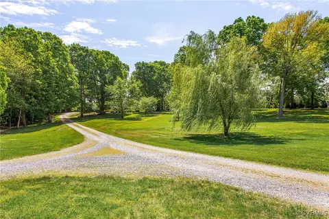2949 Sandy Hook Rd, Sandy Hook, VA 23153 photo 4