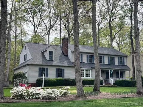 901 Castle Hollow Rd, Midlothian, VA 23114