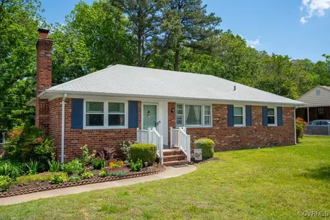 8068 Lynmar Ln, Mechanicsville, VA 23111