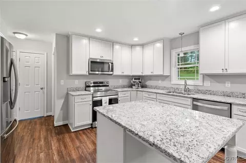 2953 Preston Park Ct, Sandy Hook, VA 23153 photo 7