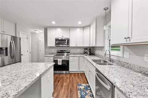 2953 Preston Park Ct, Sandy Hook, VA 23153 photo 6