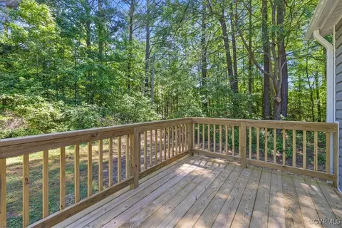 Exterior - 10614 White Oak Rd, Ford, VA 23850 photo 5 of 11