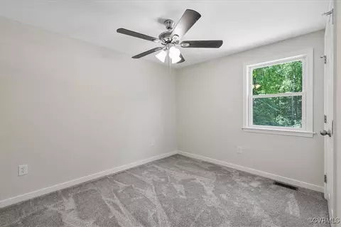 Bedroom - 10614 White Oak Rd, Ford, VA 23850 photo 5 of 6