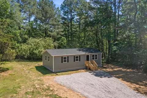 Exterior - 10614 White Oak Rd, Ford, VA 23850 photo 9 of 11