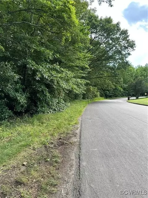 730 Foxhill Rd, Henrico, VA 23223