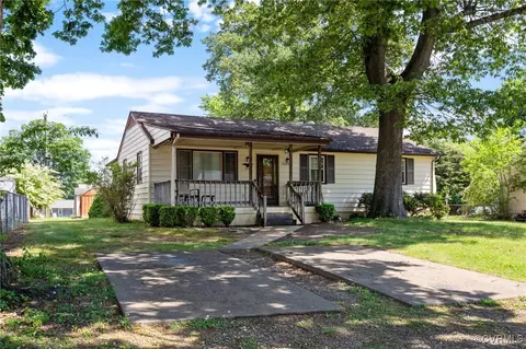 3006 Brentwood Cir, North Chesterfield, VA 23237