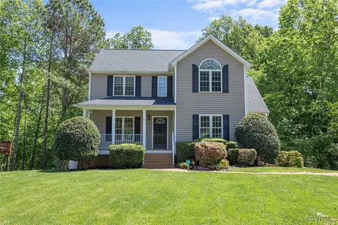 7507 Kentucky Derby Dr, Midlothian, VA 23112