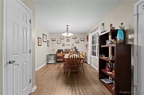 Dining - 8333 Founders Mill Way, Gloucester, VA 23061 photo 2 of 4