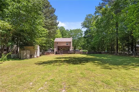 Exterior - 8333 Founders Mill Way, Gloucester, VA 23061 photo 11 of 12