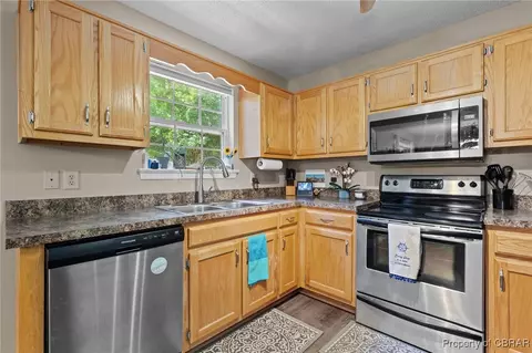 Kitchen - 8333 Founders Mill Way, Gloucester, VA 23061 photo 2 of 4