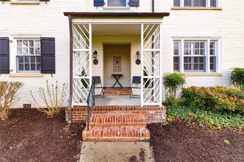 Exterior - 43 E Lock Ln, Richmond, VA 23226 photo 4 of 10
