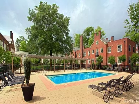 43 E Lock Ln, Richmond, VA 23226
