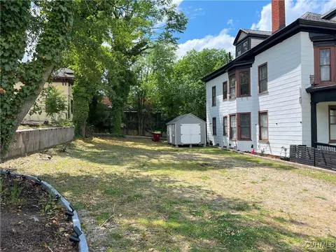 726 S Sycamore St, Petersburg, VA 23803
