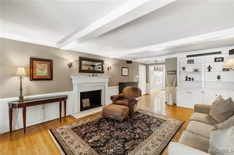 Living - 13951 Whitechapel Rd, Midlothian, VA 23113 photo 4 of 6