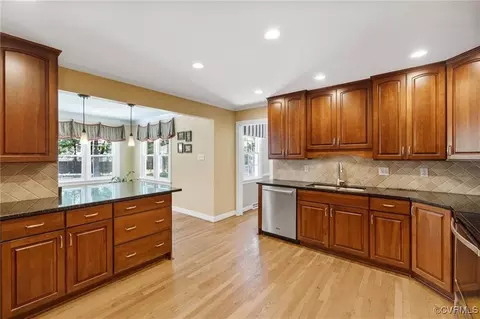 Kitchen - 13951 Whitechapel Rd, Midlothian, VA 23113 photo 1 of 4