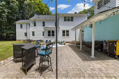 Exterior - 13951 Whitechapel Rd, Midlothian, VA 23113 photo 5 of 7