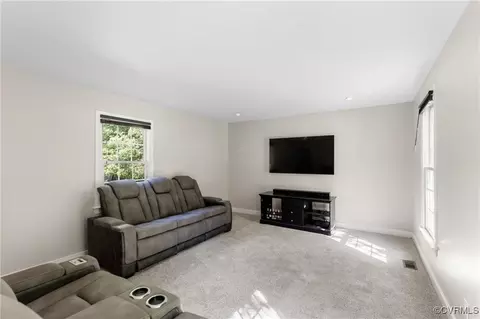 Living - 13951 Whitechapel Rd, Midlothian, VA 23113 photo 6 of 6