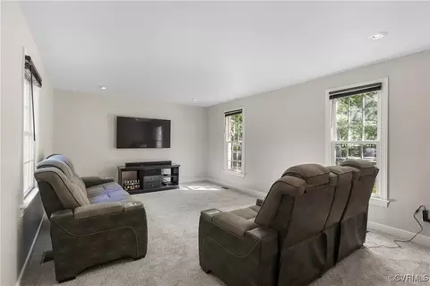 Living - 13951 Whitechapel Rd, Midlothian, VA 23113 photo 5 of 6
