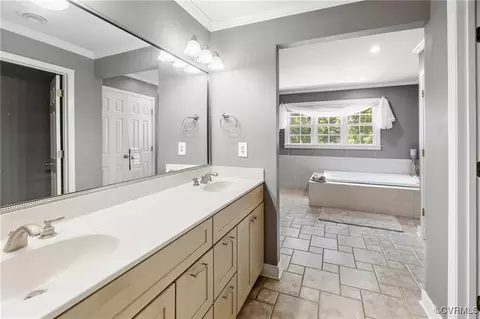 Bath - 13951 Whitechapel Rd, Midlothian, VA 23113 photo 2 of 5