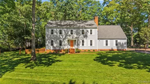 2430 Olde Stone Rd, Midlothian, VA 23113