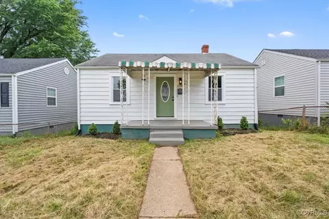 Exterior - 1129 E 15th St, Richmond, VA 23224 photo 3 of 5